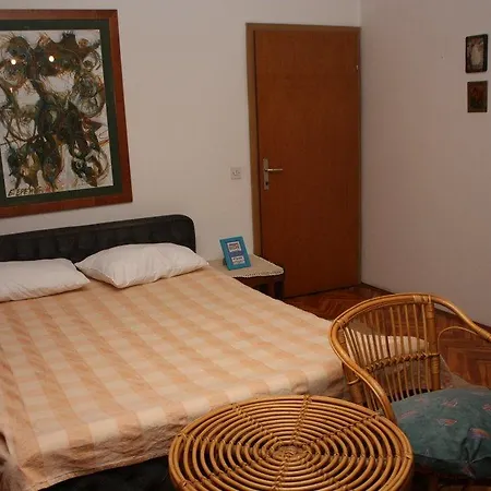 Nocleg ze śniadaniem Art